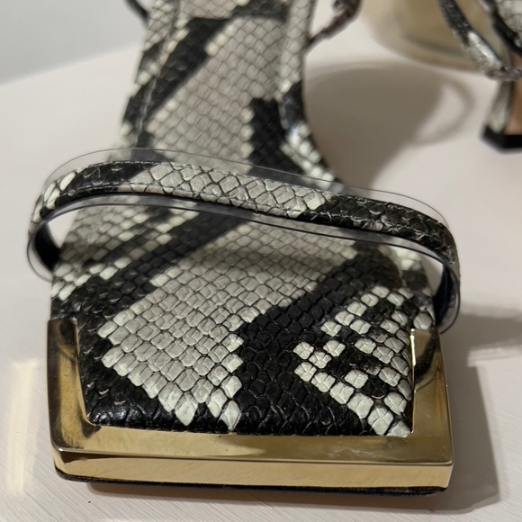 Good American size 7 sling back kitten heel - Picture 3 of 7